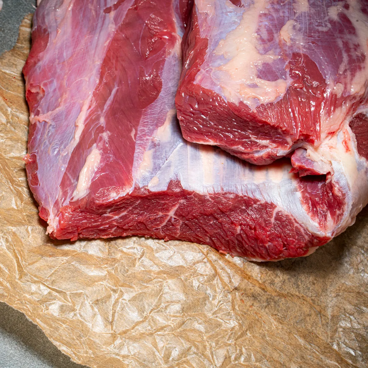 Rinderwade vom Angus Rind auf Fleischpapier.