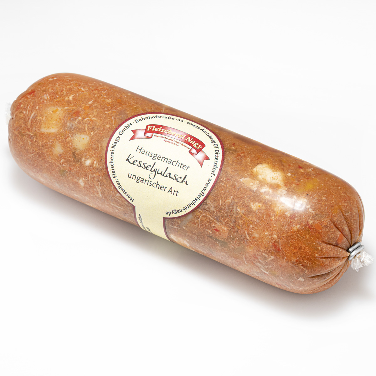 Ungarischer, hausgemachter Kesselgulasch eingepackt.